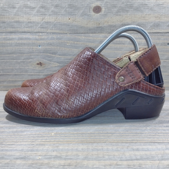 Ariat ATS Comfort Basket Weave Leather Clogs Mules Womens Size 8 - Picture 4 of 10